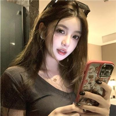 莺燕嬉春